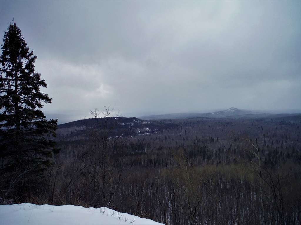 Lake Superior - Leveaux Mountain - Winter