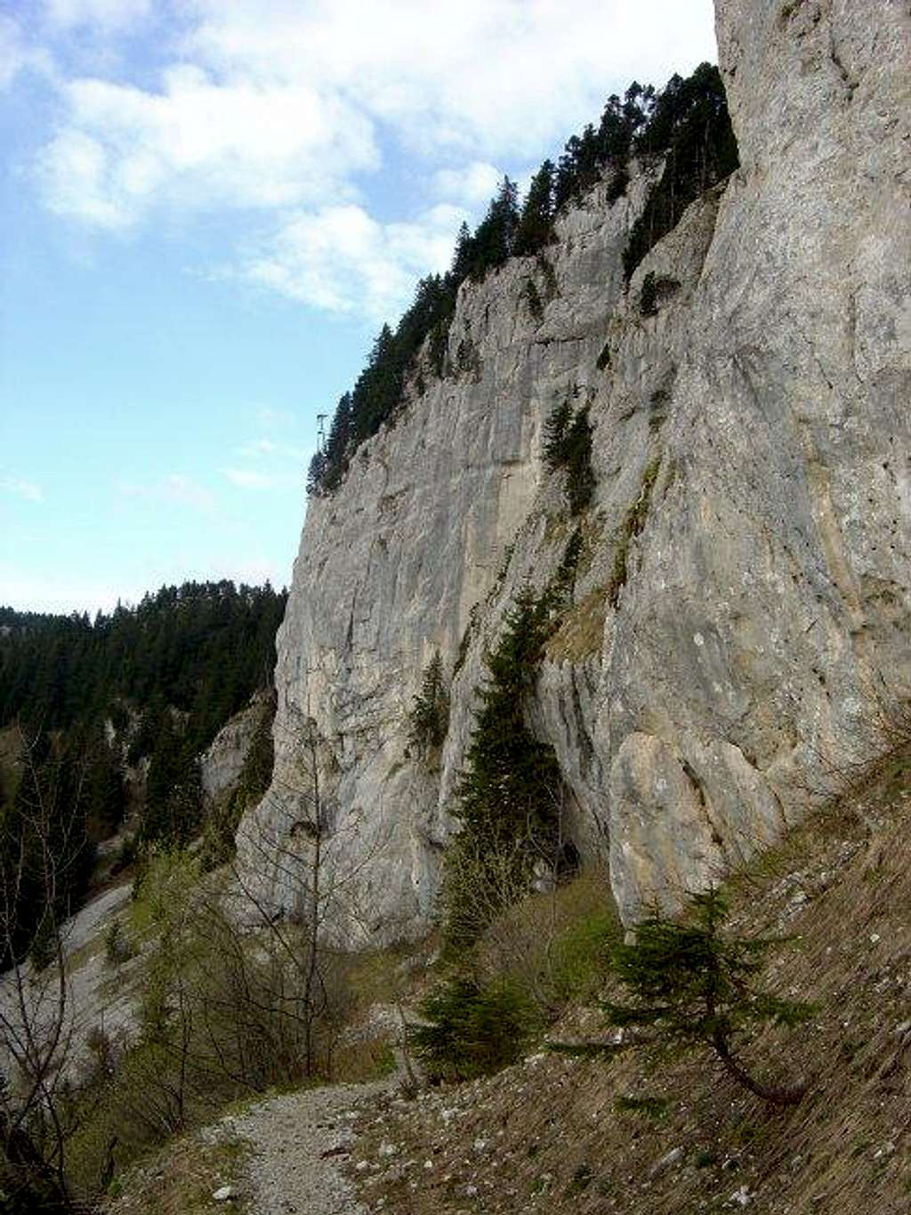 Cliffs of Parmelan (May 15,...