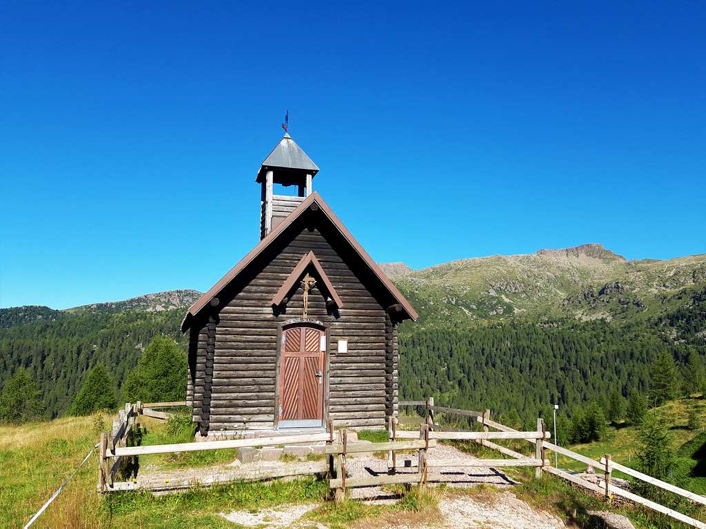 Wooden chapel above Passo Valles