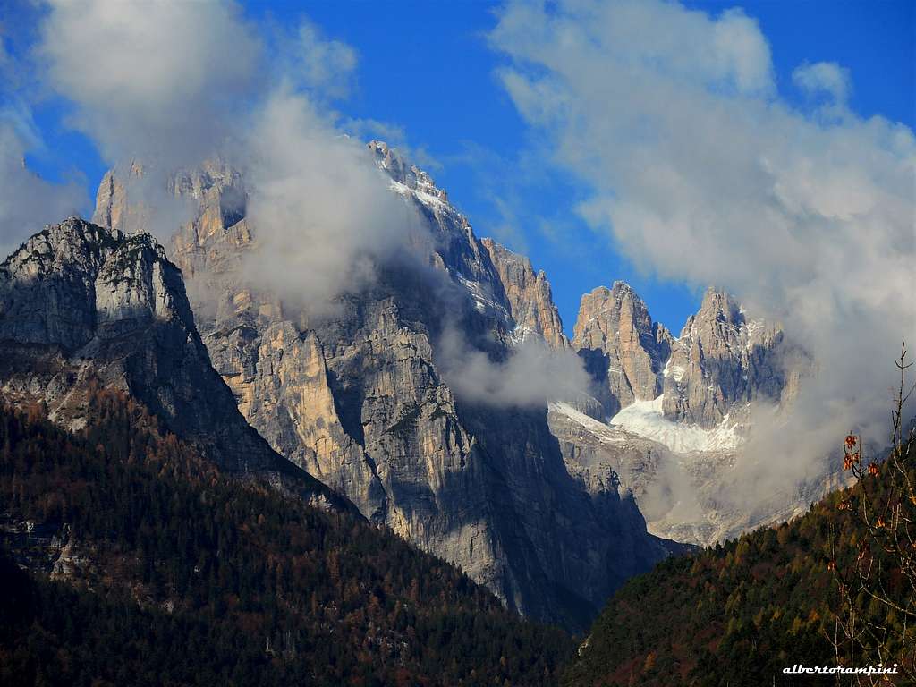 Southern Brenta Dolomites from Molveno