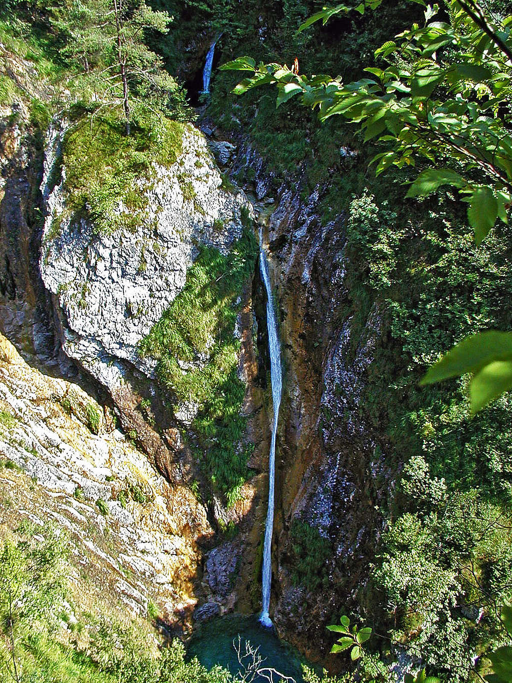 Pršjak waterfall