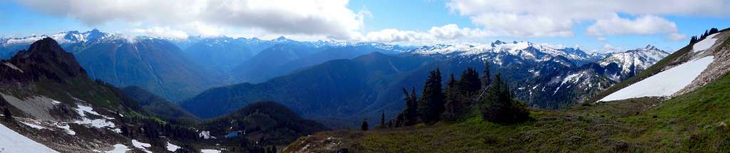 Whale Peak East Pano at 6200'