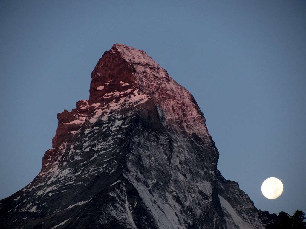 Sunrise and moonset on the Matterhorn