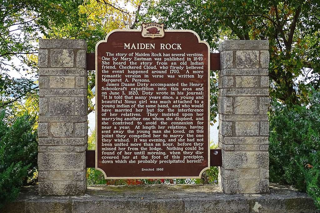 Maiden Rock Sign
