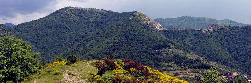 Forte Ratti on the summit of Monte Ratti