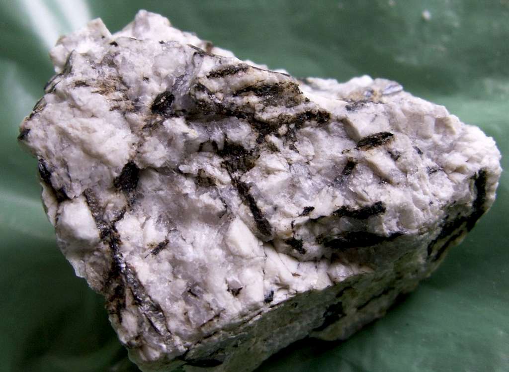Izera minerals 45 – Biotite…