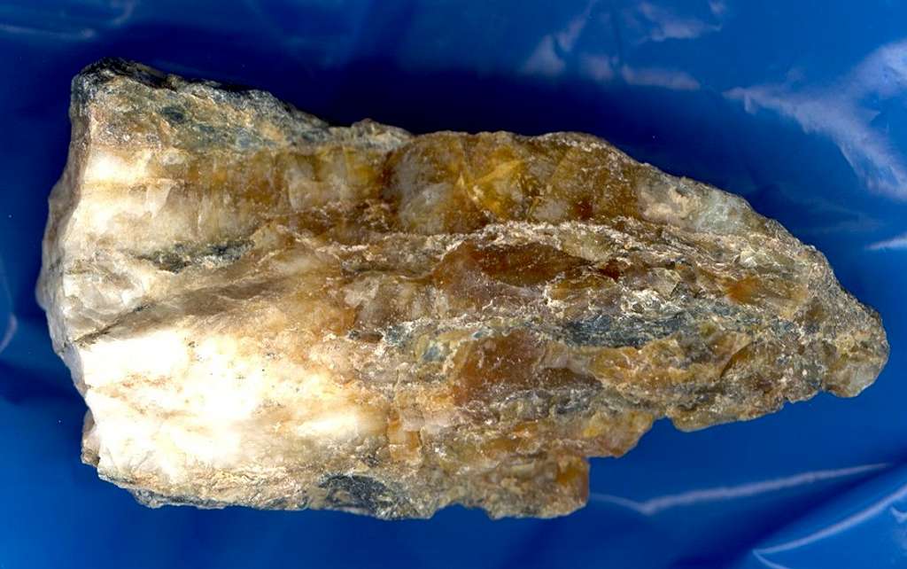Ślęża minerals 34 – Honey opal…