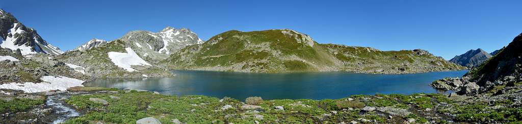Bella Comba Lower Lake