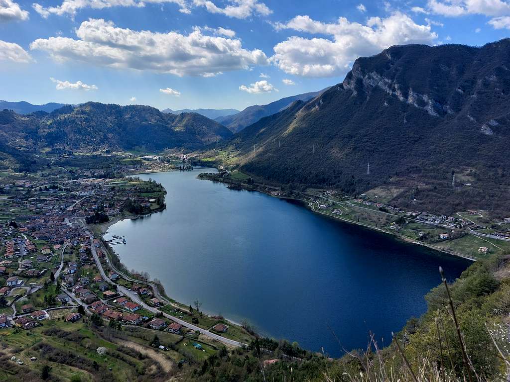 Idro Lake seen from Cima Crench