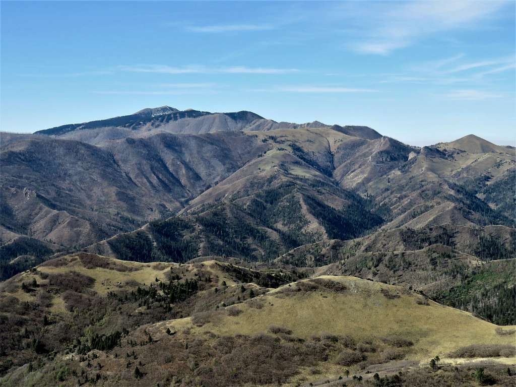 The big peak is Sierra Blanca, White Horse  Hill on the right