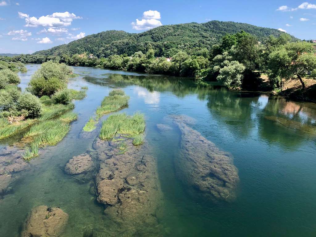 Una - the border river between Croatia and Bosnia