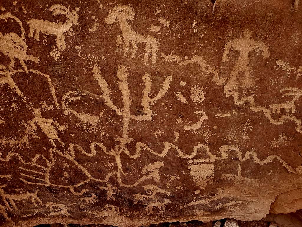 Petroglyphs in Big Dominguez Canyon