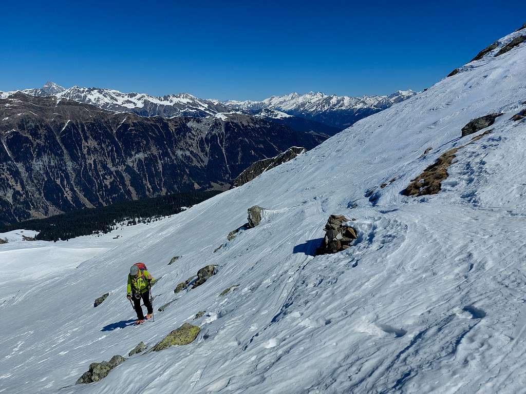 Last slopes before the saddle between Fleckner and Saxner