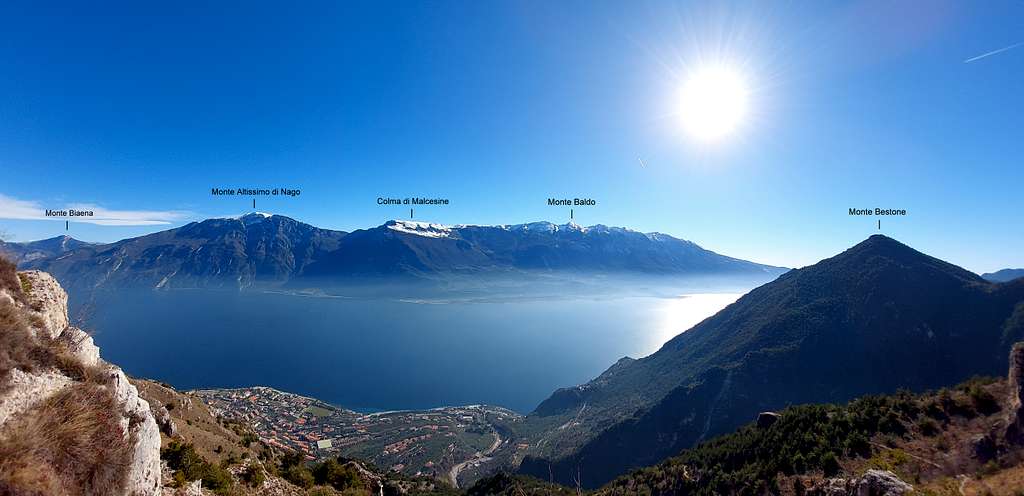 Annotated pano from Monte Preals