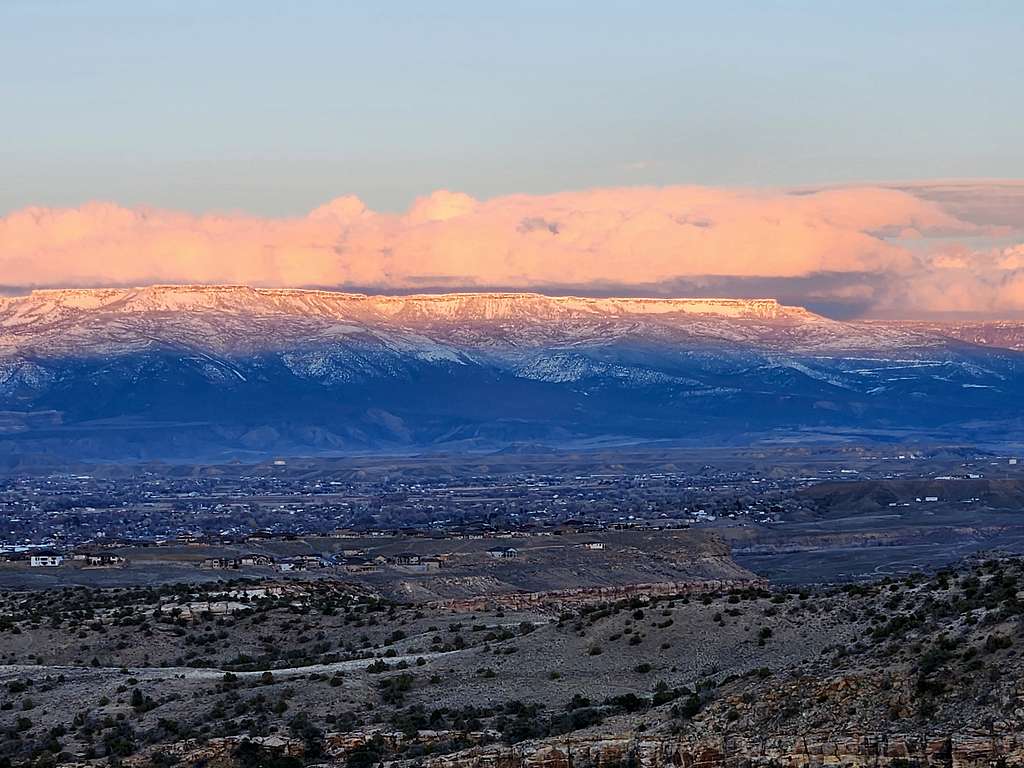 Grand Mesa from near the Peak 5750 trailhead