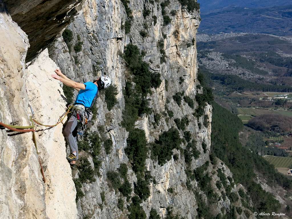 Traverse on the route Cuore d'oro, Sarca Valley