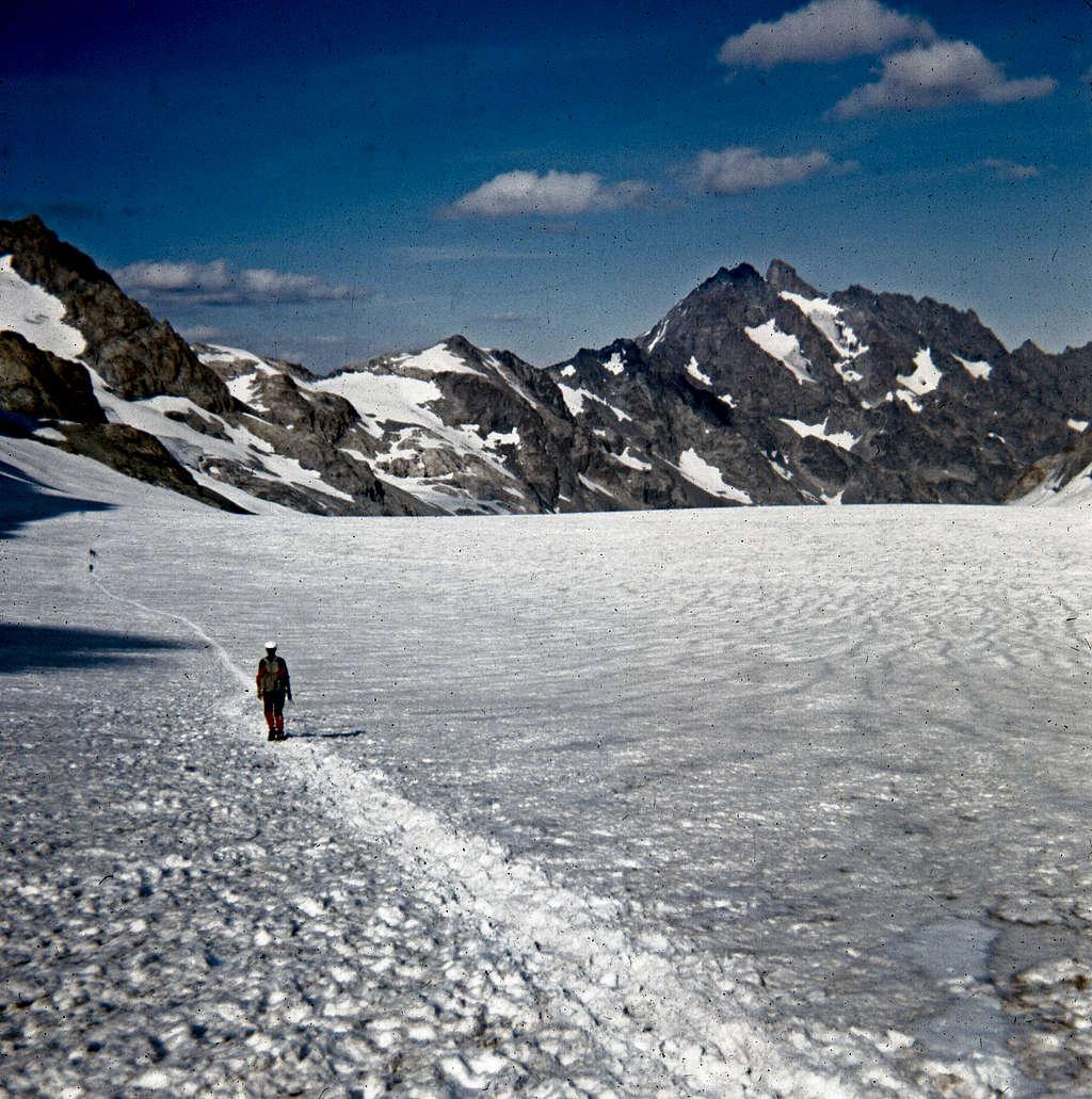 Glacier Blanc et Montagne des Agneaux