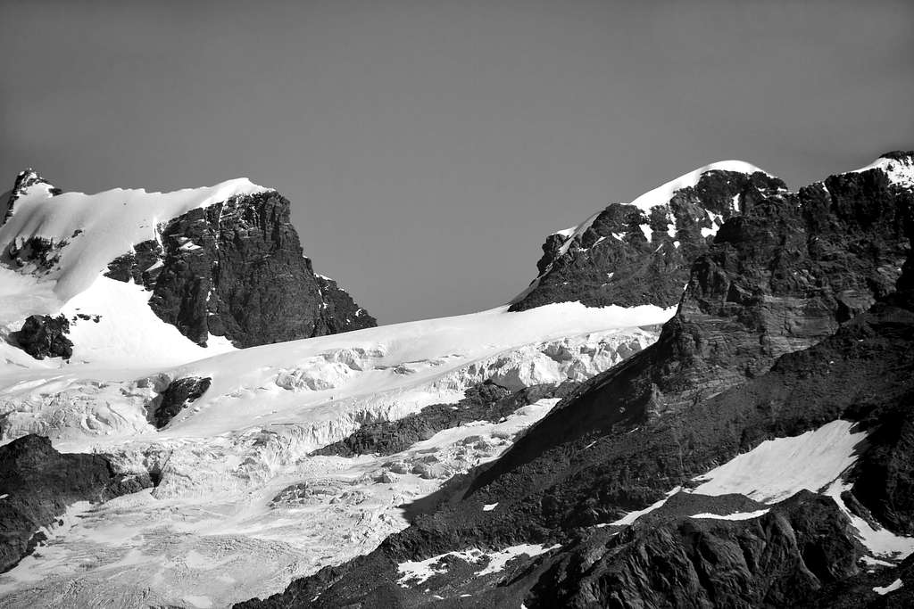 B&W Roccia Nera or Schwarzruken, Polluce or Pollux and Véraz Glacier