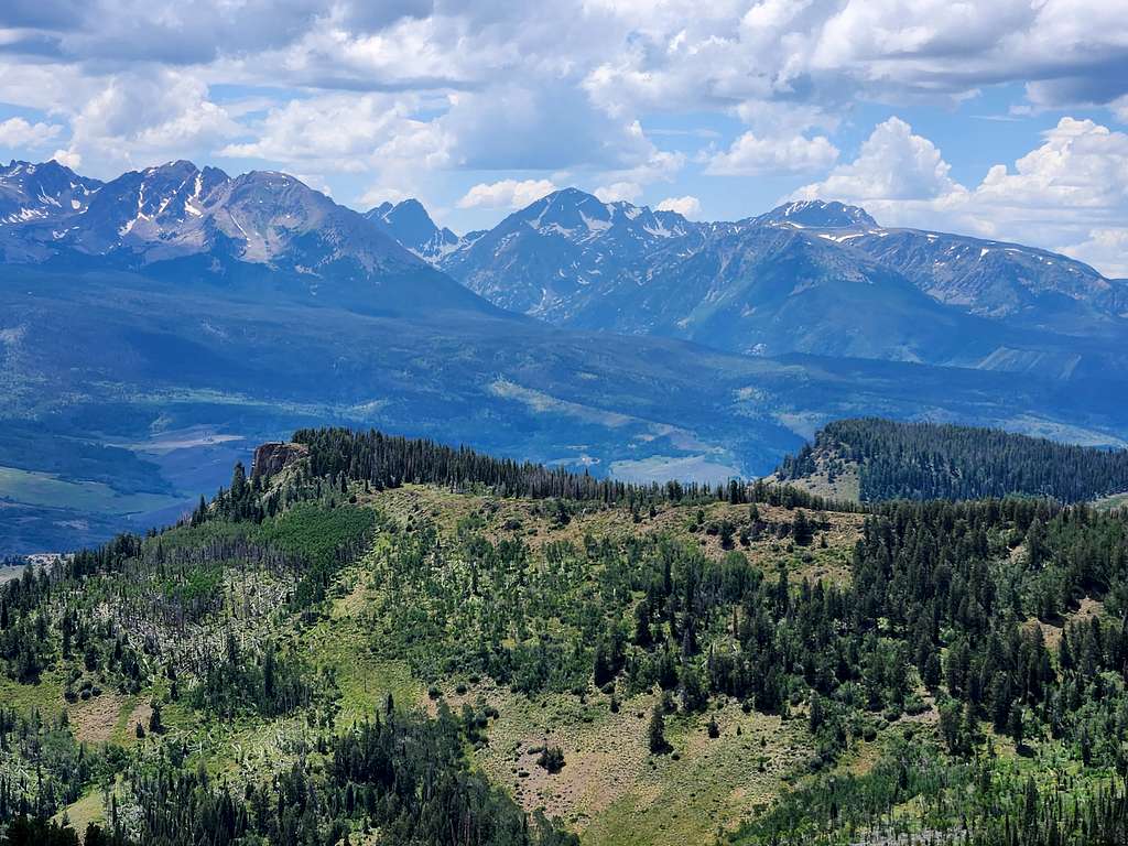 View of the Gore Range from Prairie Mountain