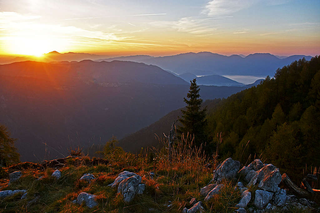 Morning light above Krstenica