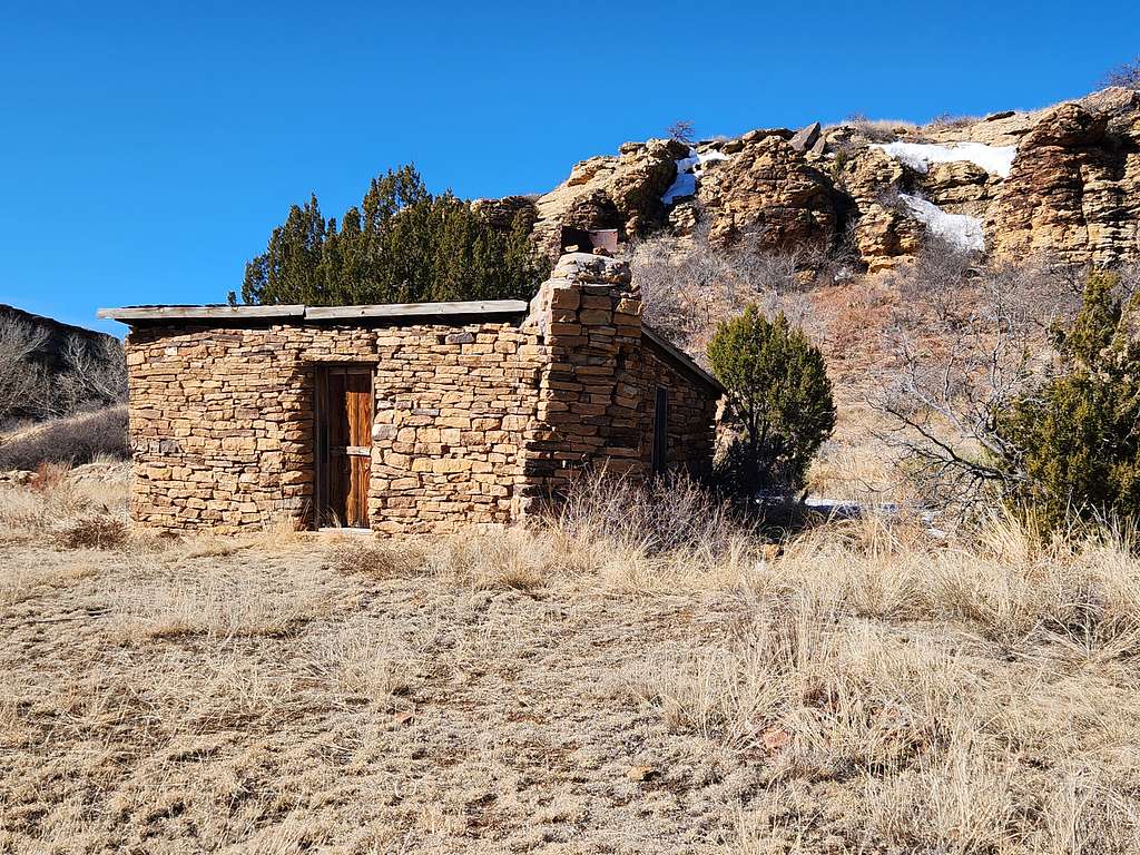 An abandoned homestead along the Homestead Trail