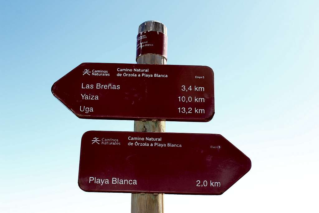 GR 131 signpost, Lanzarote