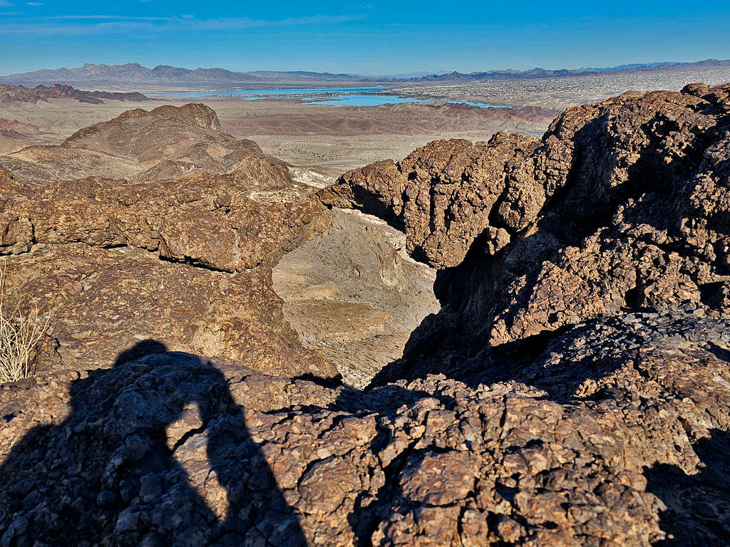 Arch on the summit of Peak 1540 ft