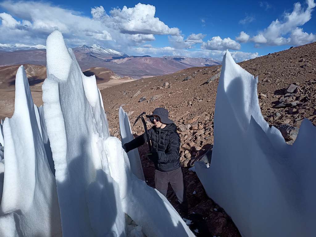 Andes 2023 - Harvesting Penitentes