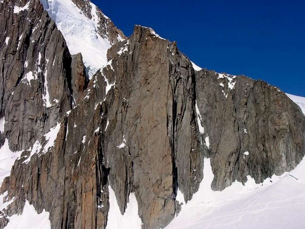 Pointe Lachenal (3613 m.),...
