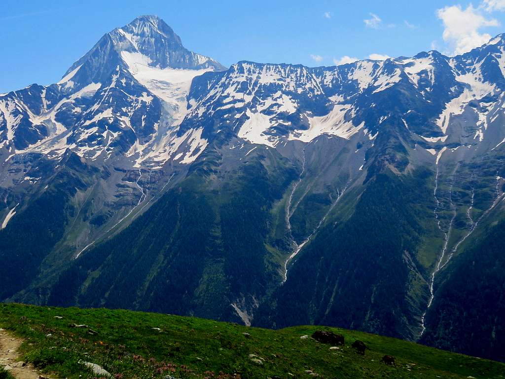 Lauchernalp pastures