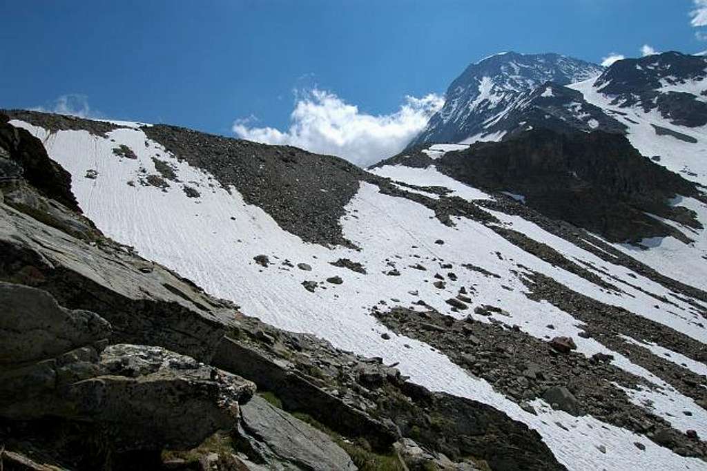 Ascent ridge to Tête Rousse ,...