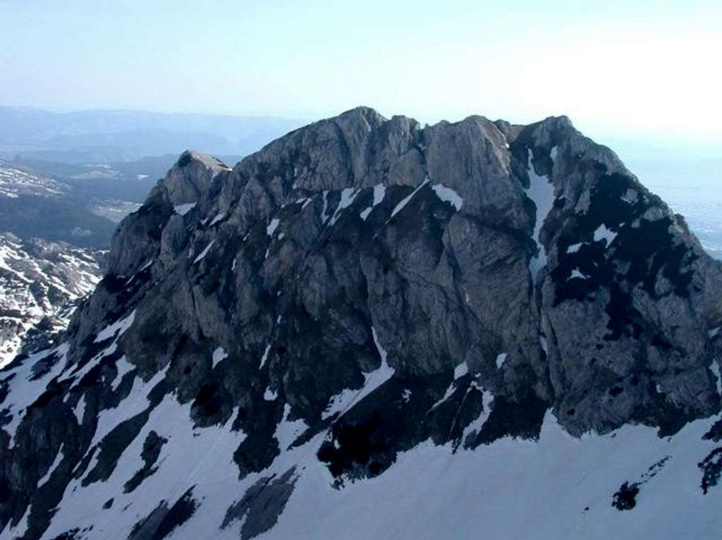  NW face of Medjed (2287 m)...