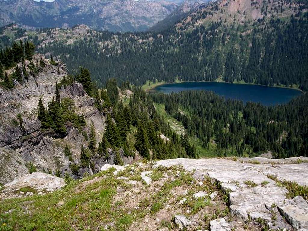 Dewey Lake from the ridge...