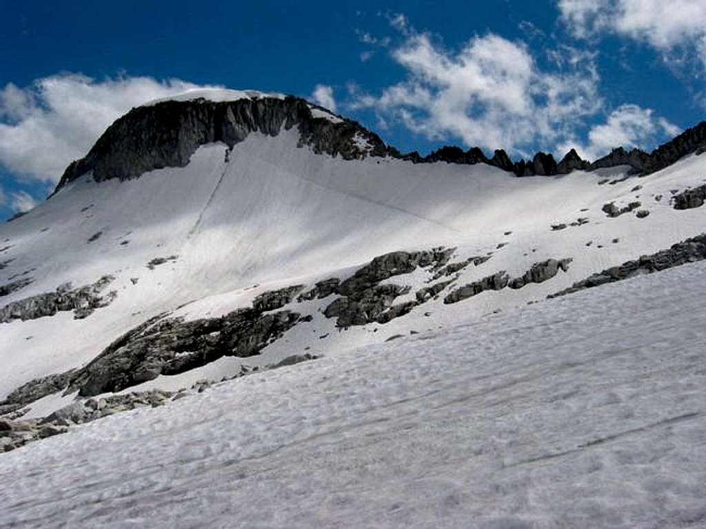 Glacier Peak and west ridge...
