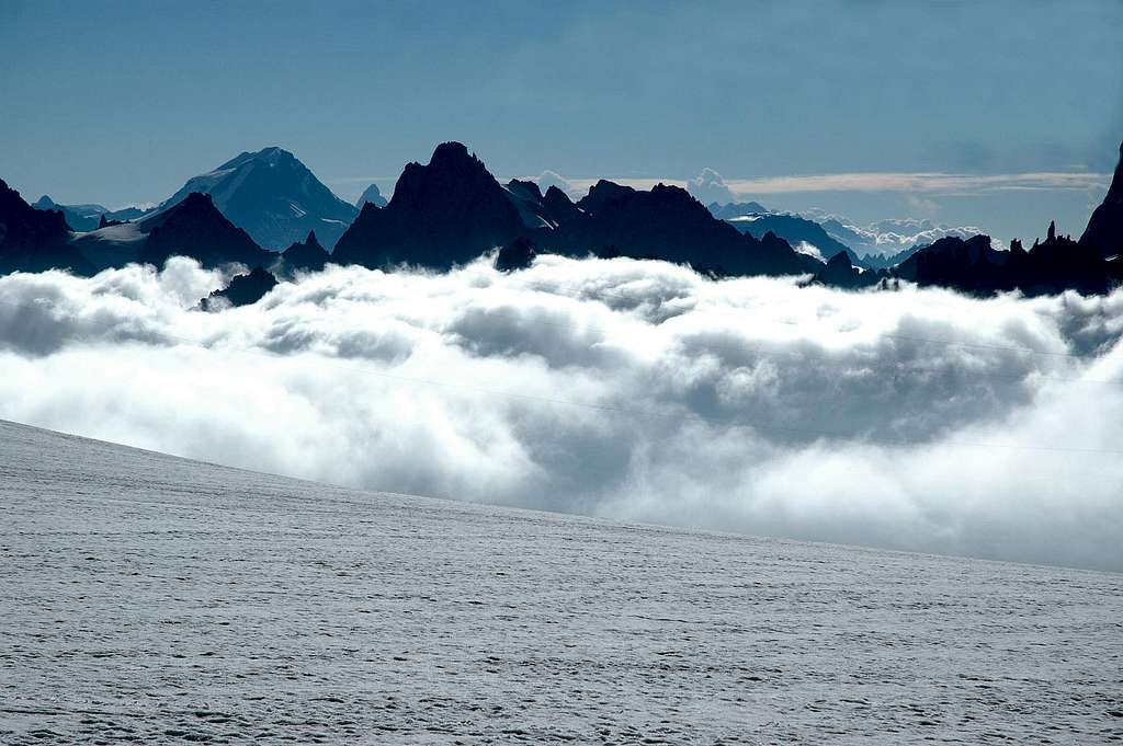 Looking down from Vallée Blanche