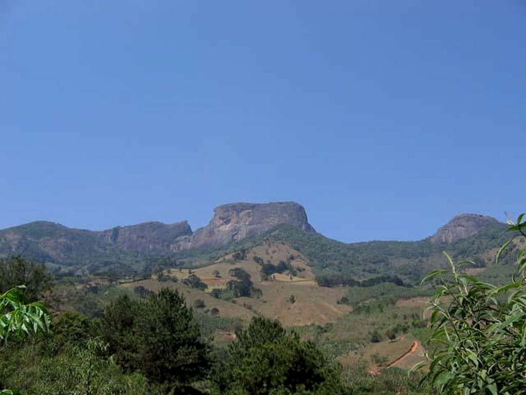 From Left to Right: Pedra do...