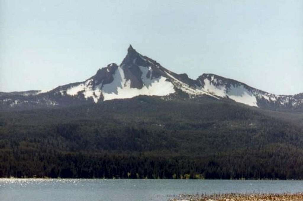 Mount Thielsen from Diamond...