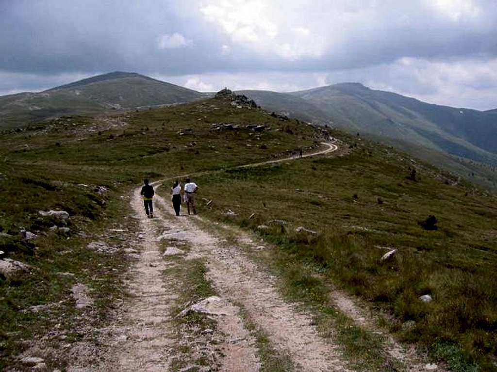Nidze mountain - road to the...