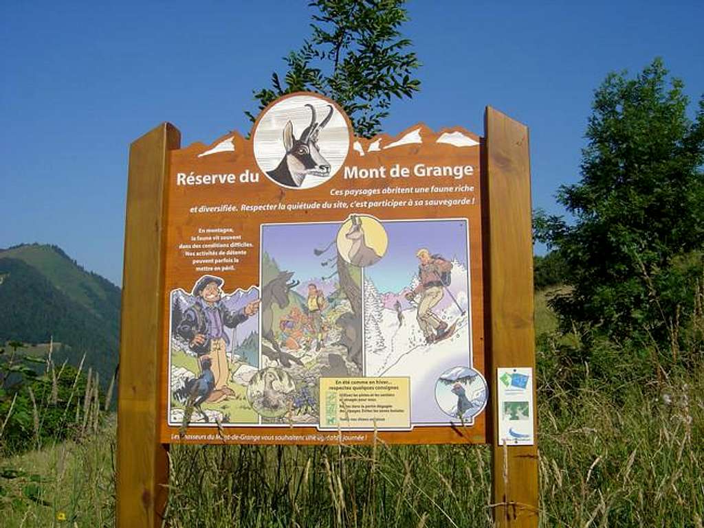 Mont de Grange, signpost of...