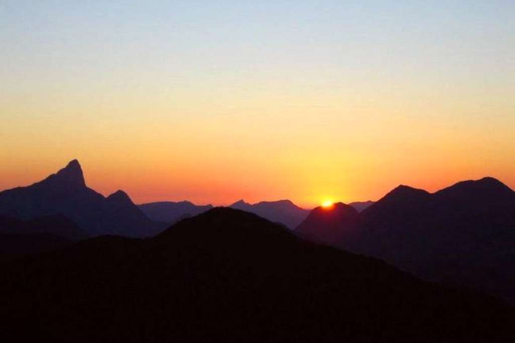 The sunrise from Peito do...