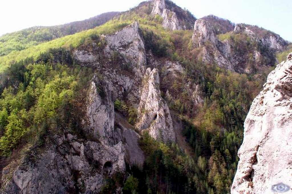 Intergalde peak