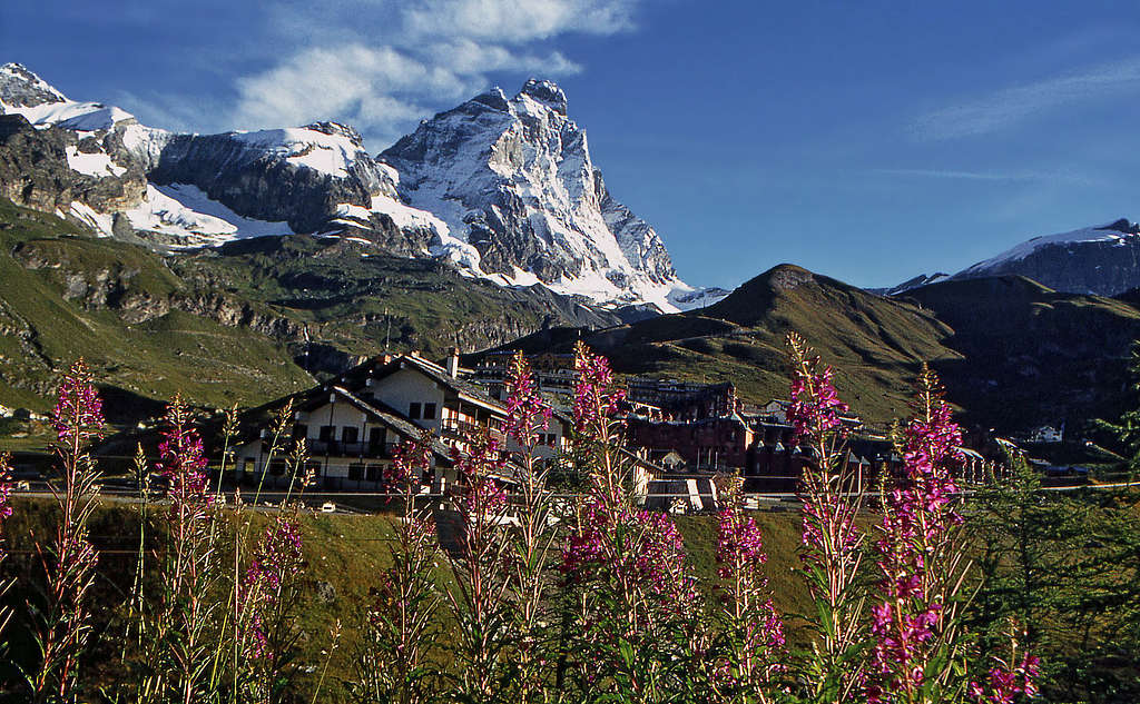 Matterhorn from Cervinia / Breuil