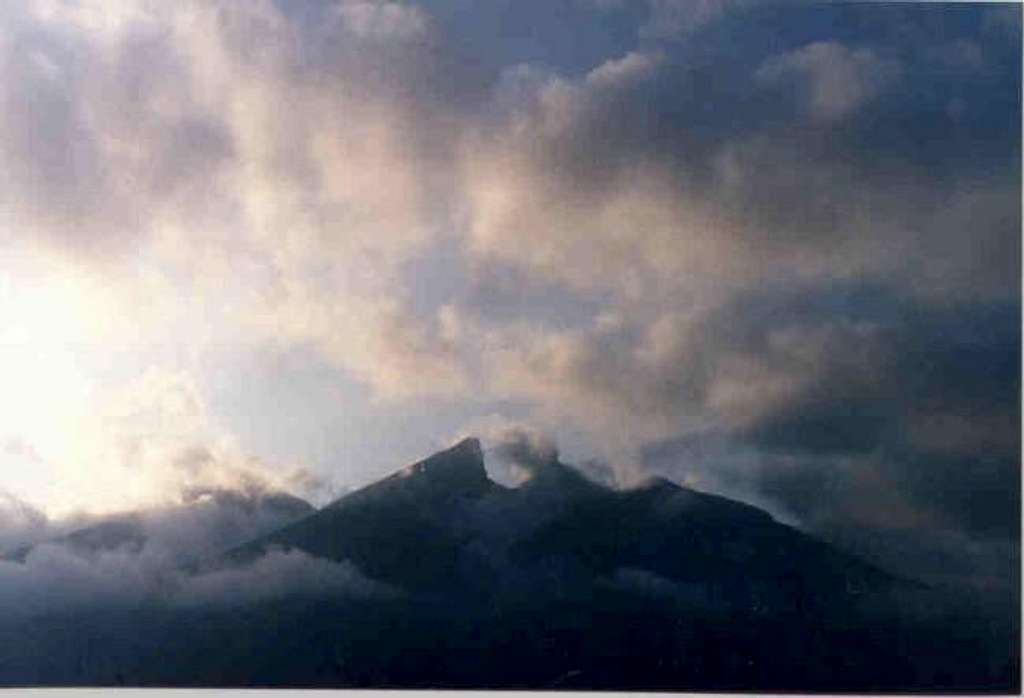 Cerro de la Silla, Monterrey,...