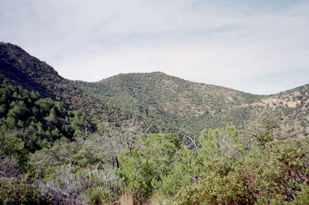 A view of Fissure Peak.
