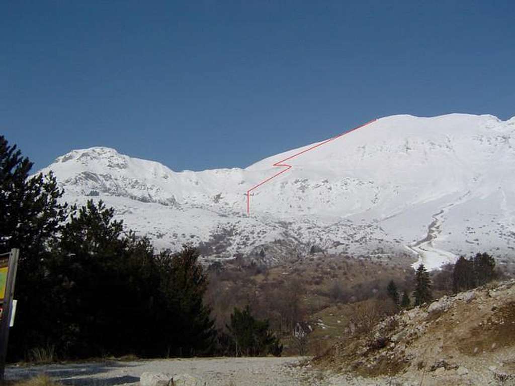 Kozeljak ( 1591 m ) on left ,...