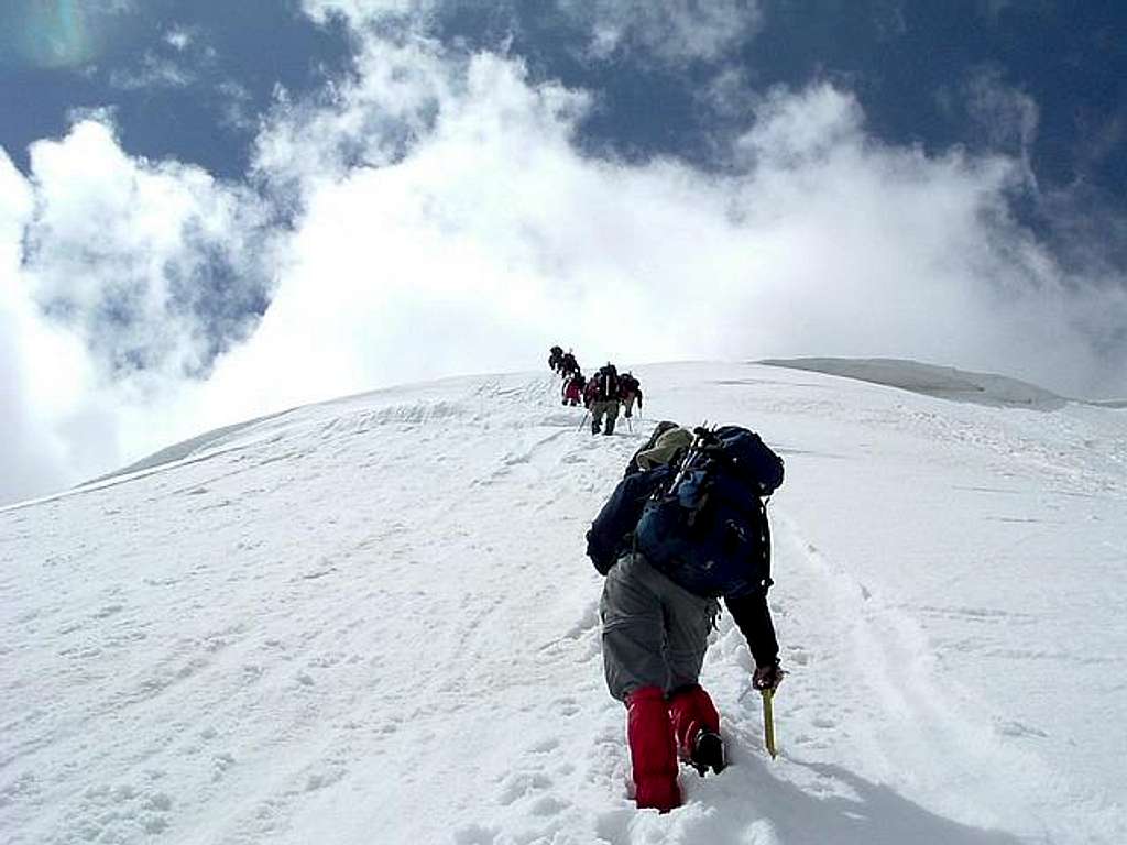  Ascent to Kolac summit