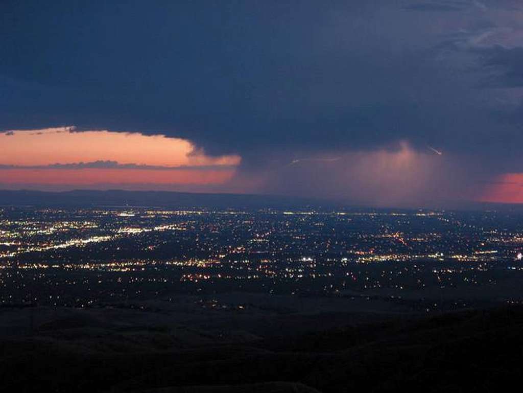 Lightning storm above Boise-...