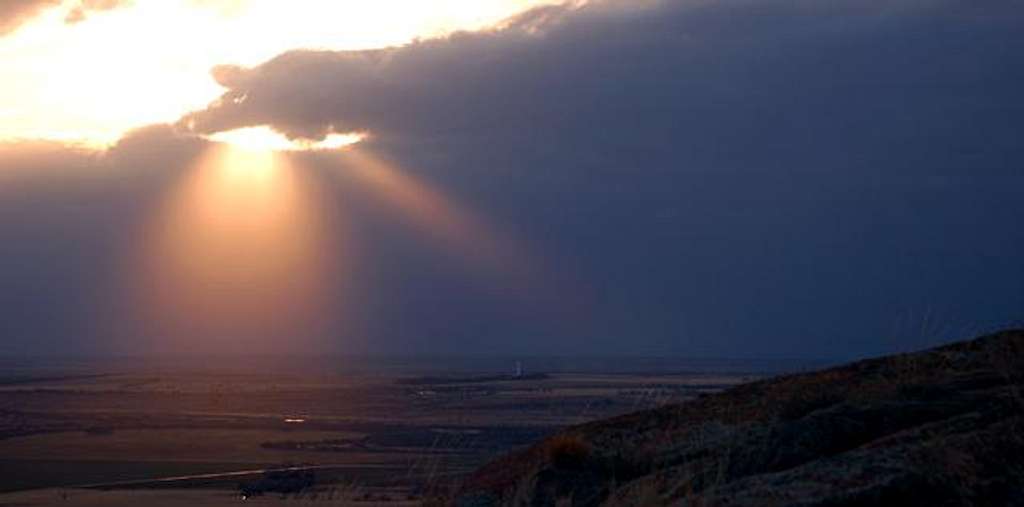 Crepuscular rays (or 