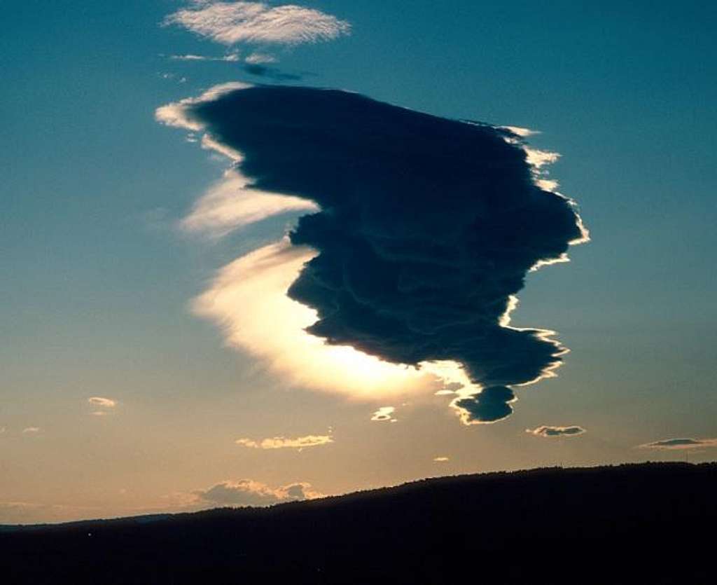 Montagne de Lure: cloud :...
