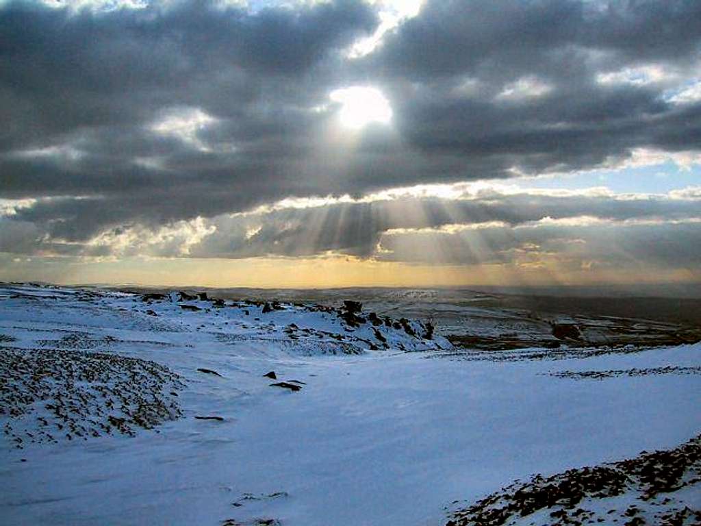 Snow on Kinder Low seen from...